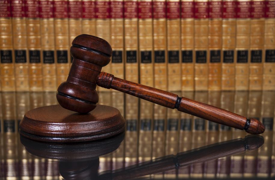 Gavel with sound block